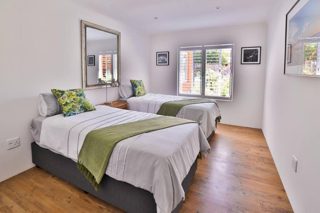 Garten Wohnung Mit Pool, 2 Schlafzimmer Fokváros Kültér fotó